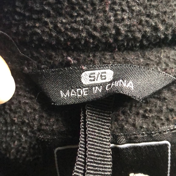 Childrens north face coat - Picture 3 of 4